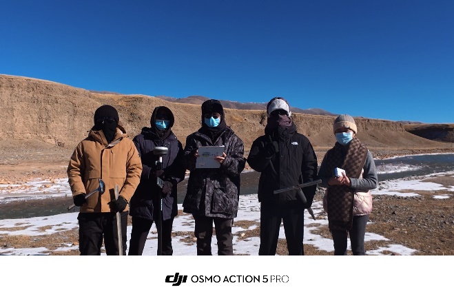 图1 科考队员野外合影